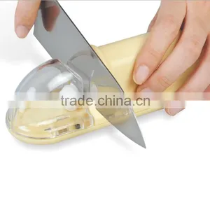 ABS+PC+Diamantane 17.8*5.2*5.5 High Quality Kitchen Utensil Skate Sharpener/sharpener Tool/universal Sharpener thumbnail-1