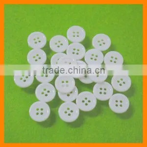 White Button, 4 Holes Button, Round Button thumbnail-1