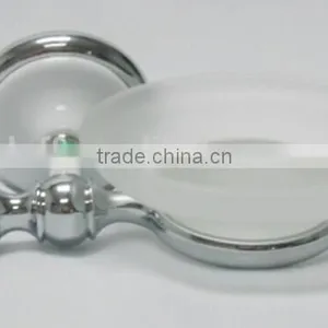 High Grade Top Quality Wall Mounted Decorative Bathroom Accessories Porcelain White Ceramic Soap Dish Soap Base thumbnail-1