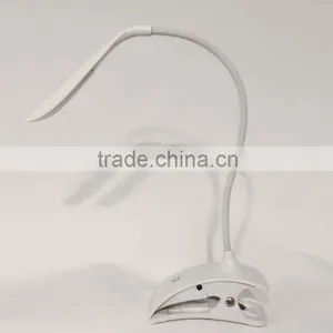 OEM Factory Rechargeable Portable Table Lamp American Style Table Lamp thumbnail-2