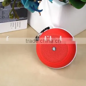 Good Design Outdoor Portable Mini Bluetooth Speaker thumbnail-6