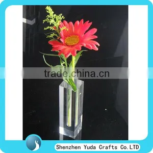 Factory Sale Clear Vase, High Polish Transparent Vase For Flower, Wedding Gift Acrylic Vase thumbnail-1