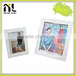 China Manufacturer Boy and Girl Photo Frame thumbnail-5