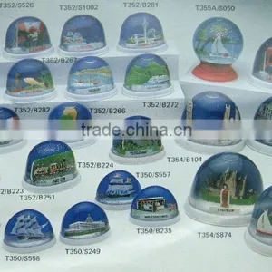 Plastic Snow Globe thumbnail-1