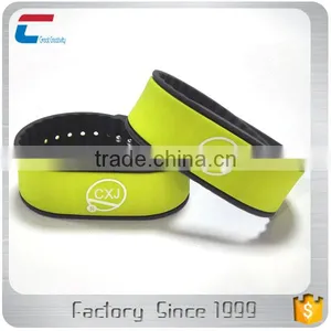 Bicolor Laser Serial UID Number Printing Silicone NTAG213 Wristband thumbnail-2