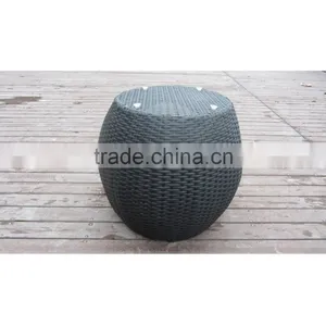 Round Ball Rattan Dog Kennels thumbnail-4