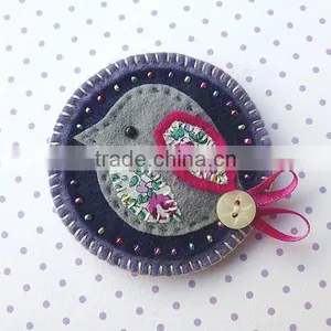 Hot New Bestselling Product Wholesale Handmade Quality Felt Bird Brooch Pin Made in China thumbnail-1