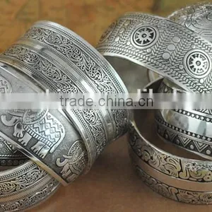 2016 Antique Silver Cuff Bangle New Custom Design Cuff Bangle Wholesale Cheap Zinc Alloy Bangle thumbnail-2