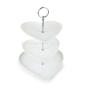 Plain White Heart-shaped Ceramic Plates 3-tiers Set thumbnail-1