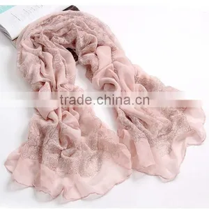 2015 Fashion Ladies New Design Custom Stripe Scarf Wholesale for Charming Ladies thumbnail-1