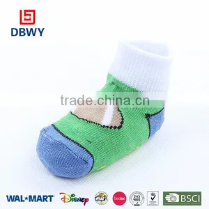 2015 Fashion Cartoon Cotton Take Care Foot Skin BaBy Sock ! thumbnail-1