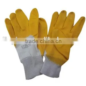 Nitrile Coated Work Gloves Yellow Rubber Work Gloves thumbnail-1
