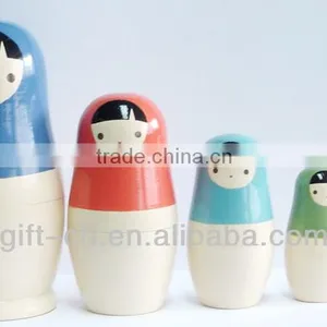 Wooden Matryoshka Russian Nesting Doll thumbnail-1
