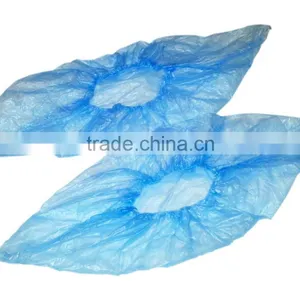 Disposable CPE Shoe Cover Cleaning thumbnail-1