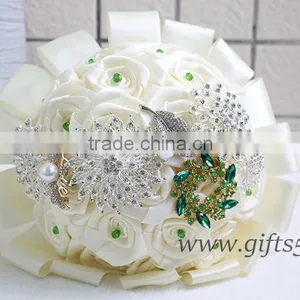 Custom Beaded Bouquet Jeweled Flower Bridesmaids Bouquet in Handmade thumbnail-4