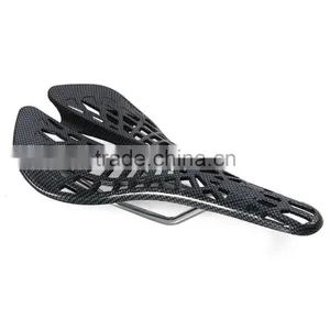 YAFEE - 1011 2 Mountain Road BIKE MTB BMX Plastic Bicycle Saddle Racing Hollow Seat Cycling Parts Bike Seat Cushion thumbnail-4