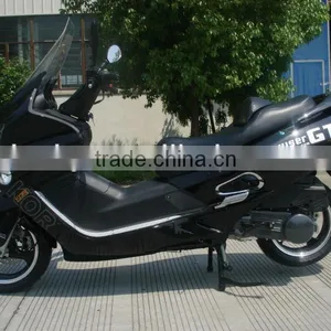 High Quality New 150cc EEC Scooter EURIII thumbnail-1