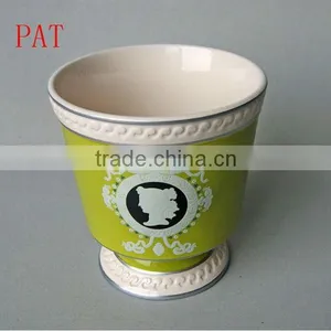 Stock Ceramic Flower Pot in Green Color Round Shape thumbnail-1