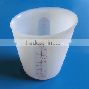 Silicone Measuring Cup thumbnail-1