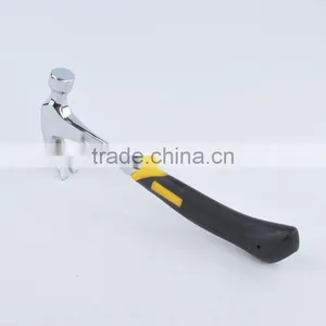 Professional Claw Hammer With Oak Wood Handle thumbnail-4