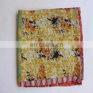 Quilt Handmade Reversible Kantha Throw Vintage Bedspread Gudari Quilted Sheet thumbnail-1