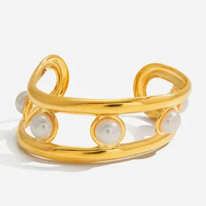 Sea Water Resistant 316L Stainless Steel Bangle With Non-Tarnish Finish thumbnail-3