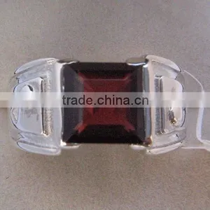 Garnet Ring thumbnail-1