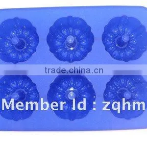 Silicone Cake Mold thumbnail-4