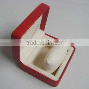 Chinese Supplier Natural Wooden Watch Box With Pillow Inside Wooden Watch Box Wholesale China thumbnail-1