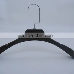 HEAD15 Inch Plastic Hanger Cheap in Blackr and Square Hook for Garment Wholesale thumbnail-1
