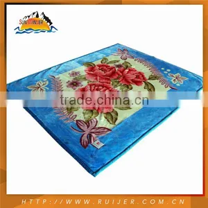 Durable Factory Made Cheap King Size Cable Knitted Blanket thumbnail-3