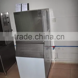 Flake Shape Ice Maker thumbnail-5