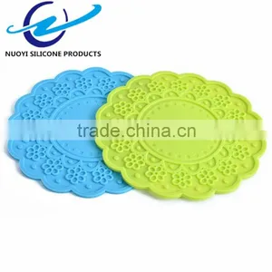 Colorful Flowers One Piece Heat Shape Silicone Table Placemat thumbnail-4