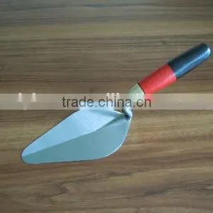 Fine Polished One Piece Forged Trowel With Wooden Handle ( Factory ) thumbnail-4