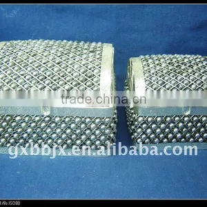 Silver Square Pearl Wire Storage Compartment Box thumbnail-1