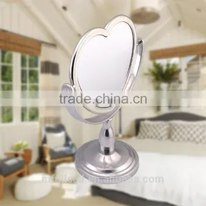 Double Heart -shaped Magnifying Cosmetic Mirror thumbnail-4