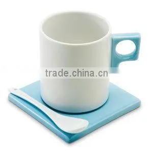 Porcelain Cup and Saucer thumbnail-1