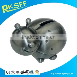 Die Casting Metal Lovely Ladybird Shape Coin Bank thumbnail-1