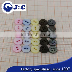 2 Holes Coloring River Shell Buttons With Logo Customize thumbnail-1