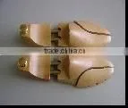 Beech Shoe Tree thumbnail-1