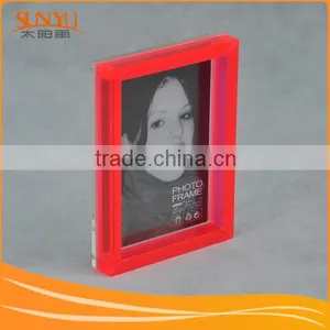 Hot Sale Clear Acrylic Glass Block Perspex Photo Frame for Home Decoratio Stand thumbnail-1