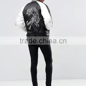 2017 Factory Directly Sale Customized Brand Colors Sizes Material Print Lion Baseball Collar Winter Man Men Jacket thumbnail-4