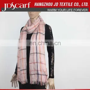 Wholesale Fashionable Women Plaid Scarf thumbnail-1