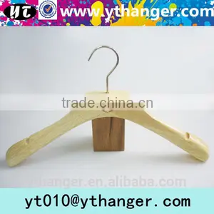 YY0526 Manufactory Custom Fancy White Wooden Coat Hanger thumbnail-6
