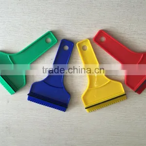 Cixi Modern Auto Accessories High Quanlity PP Ice Scraper thumbnail-3