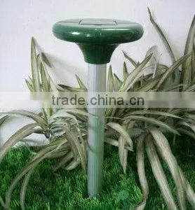 Solar Powered Mole Repeller thumbnail-1