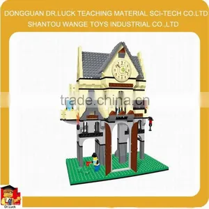 Castle Block Toy Set Brick House Toy thumbnail-1
