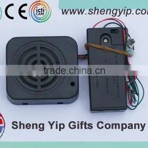 Plastic Voice Recording Box for Dolls thumbnail-1