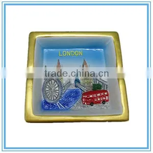London Ceramic Souvenir Ashtray thumbnail-1