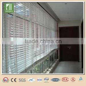 Vinyl Skylight Wood Blinds thumbnail-1